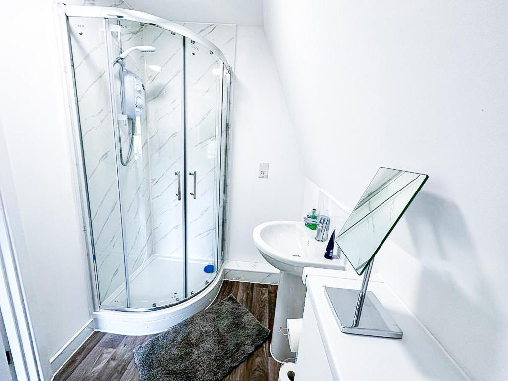 Lovely Studio Apartment Maidstone Extérieur photo